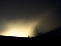 Lichtspiele in der Nacht oberhalb der Staumauer